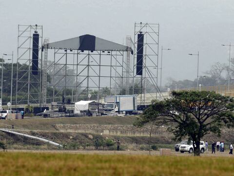 Esperan 250.000 asistentes a concierto a favor de Venezuela en frontera con Colombia