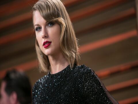 Taylor Swift llama a niña con cáncer para conversar sobre su enfermedad