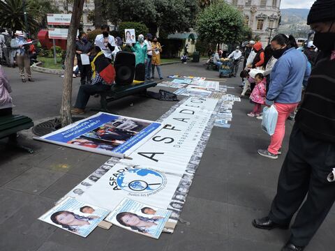 Realizan plantón para exigir respuestas sobre caso de desaparición de mujer en el 2010