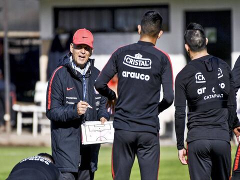 Reinaldo Rueda dejará el mando de la selección de Chile 