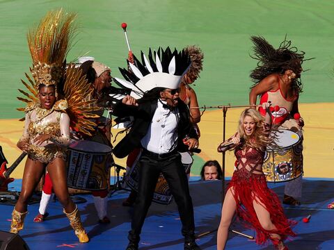 Shakira, Carlos Santana e Ivete Sangalo cierran con broche de oro el Mundial