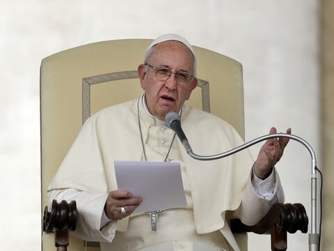 Papa Francisco insta a gobiernos a cumplir sus compromisos para frenar el cambio climático
