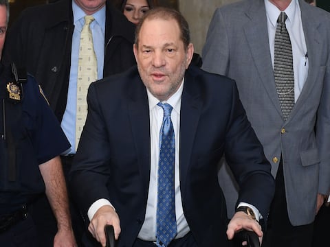 Harvey Weinstein es acusado de más violaciones en California 