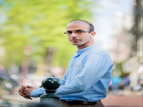Yuval Noah Harari, el pensador que invita a cuestionarse el futuro humano
