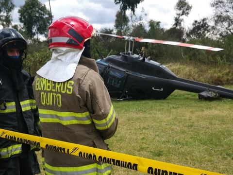 Percance de helicóptero de la FAE que se hallaba en tarea de entrenamiento en Quito 