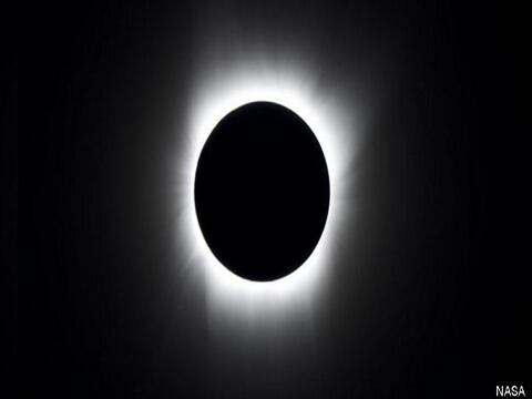 Agenda noticiosa de este martes | Habrá eclipse parcial de Sol