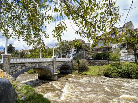 De los ríos de Cuenca y sus afluentes sale el 95 % del agua para el consumo local