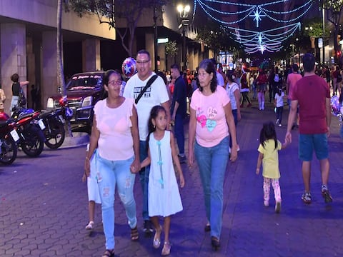 Guayaquil: La avenida 9 de Octubre será peatonal los fines de semana desde el próximo sábado 24