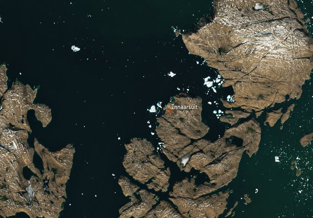 Iceberg que avanza por Groenlandia se ve desde el espacio