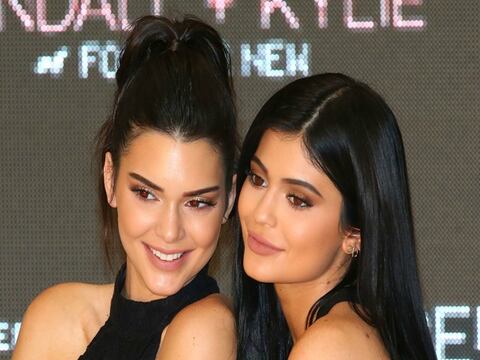 Kendall y Kylie Jenner demandadas por vender camisetas del rapero Tupac Shakur