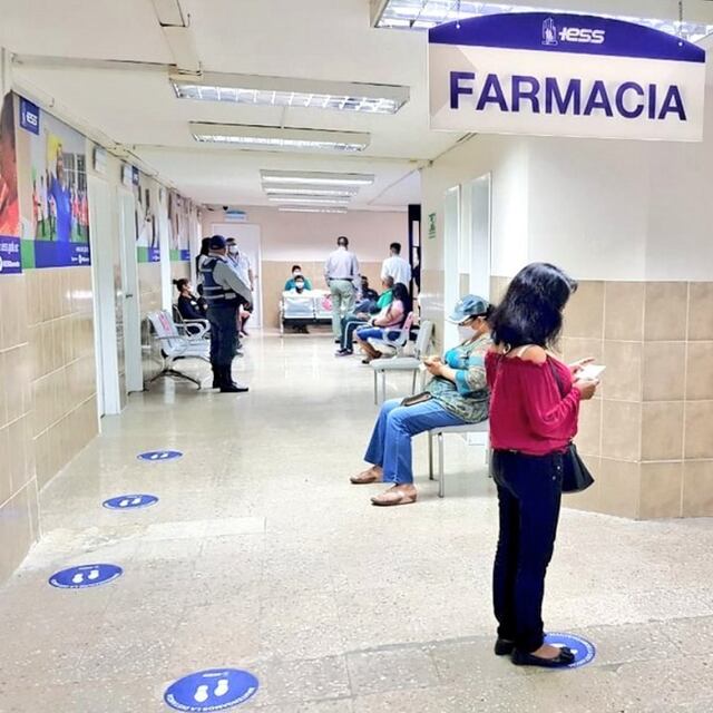 Ecuador: En provincias tampoco hay espacios en UCI para pacientes COVID-19 y transferirlos, opción difícil