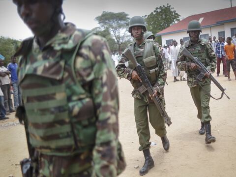Kenia ataca supuestos objetivos radicales en Somalia