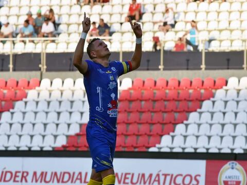 Fabián Bustos: Caracas FC tiene más experiencia en Copa Libertadores que Delfín