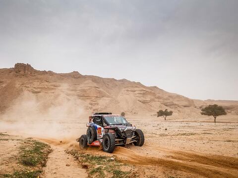 Terminar el Rally Dakar es la 'misión' de Sebastián Guayasamín