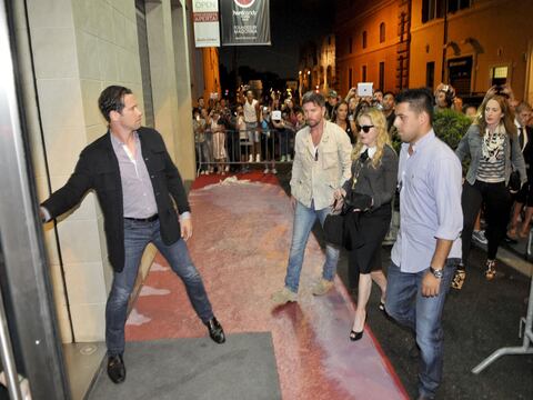 Madonna supervisa las obras de su gimnasio Hard Candy en Roma