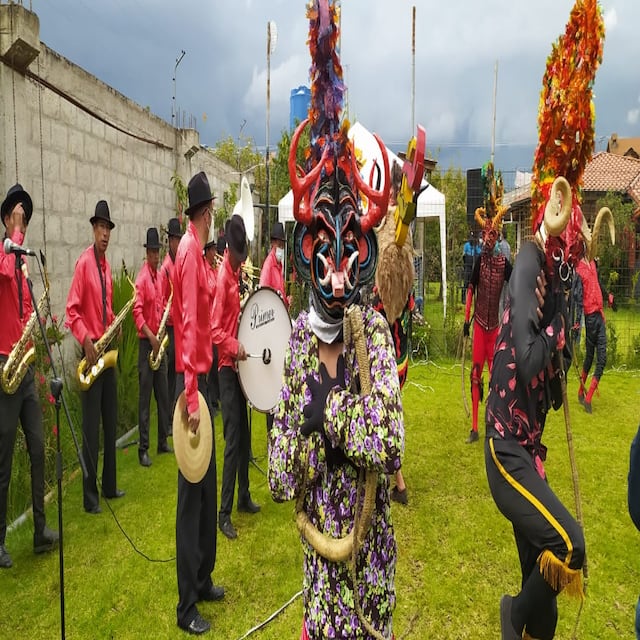 Diablada Pillareña culminó en la quinta Los Geranios con una celebración inusual 