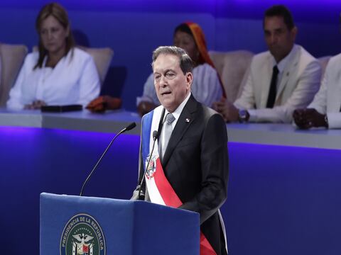 Laurentino Cortizo asume la presidencia de Panamá