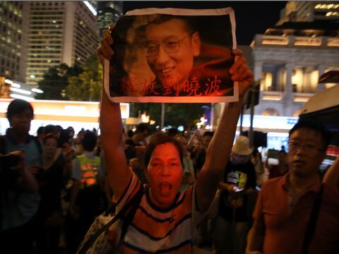 Fallece disidente chino y Nobel de Paz Liu Xiaobo