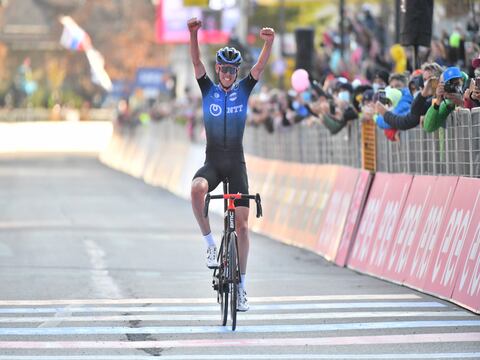 Revancha para Ben O’Connor, triunfador de la etapa 17 del Giro de Italia