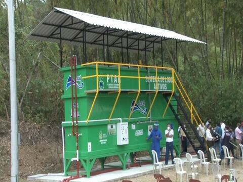 Ministerio del Ambiente entrega dos plantas de tratamiento de agua en Manabí