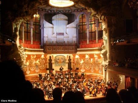 Orquesta Sinfónica brindó su único concierto clásico en Barcelona