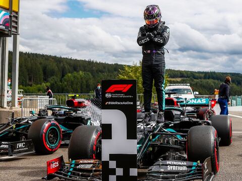 Hamilton tiene una nueva oportunidad de igualar el récord de Schumacher, ahora será en el GP de Eifel 