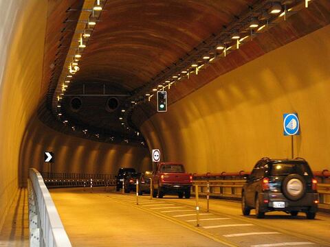 Este viernes en Quito habrá cierre temporal del túnel y peaje Guayasamín por trabajos de señalización