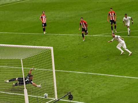 Con gol de Sergio Ramos, Real Madrid derrota al Athletic y se acerca más al título en la Liga española