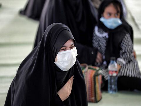 Mujeres de Irán denuncian agresiones sexuales, a tres años del inicio del movimiento #Metoo