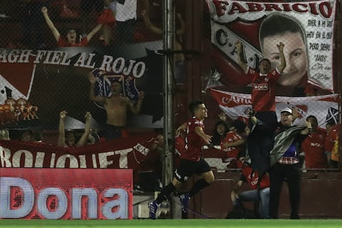 Fernando Gaibor marcó, pero Independiente cayó ante Racing en el clásico de Avellaneda