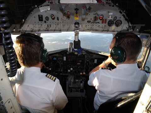 El transporte aéreo mundial busca pilotos desesperadamente