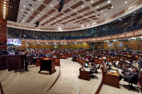 Asamblea Nacional funcionará con complicaciones durante la campaña electoral 2021, un 30% pidió licencia sin sueldo en búsqueda de su reelección