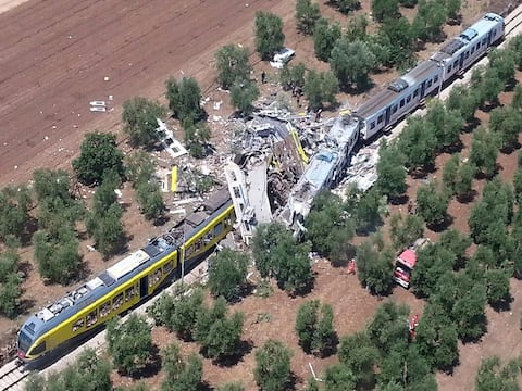 Se eleva a 22 la cifra de fallecidos en colisión de trenes en Italia