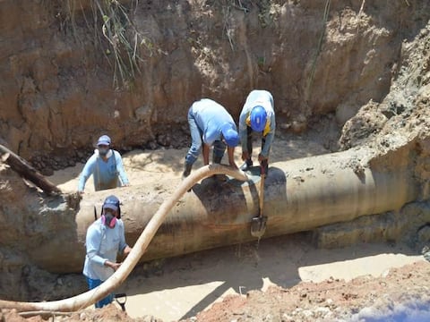 200.000 habitantes de tres cantones de El Oro, a la espera de la ejecución de nueva red de agua