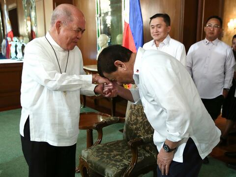 Iglesia Católica de Filipinas ayunará en protesta por comentarios del presidente Duterte
