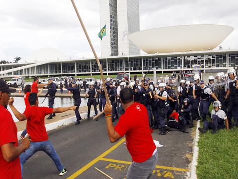 Trabajadores en Brasil se oponen a proyecto laboral