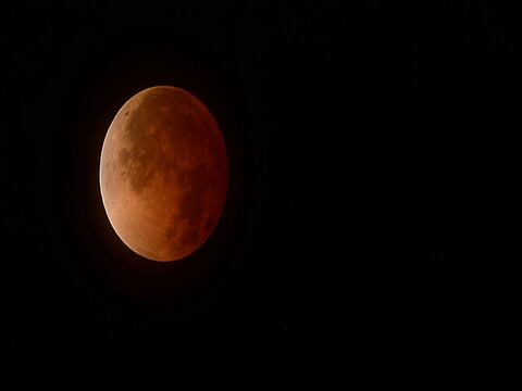 Eclipse parcial de Luna será visible desde Sudamérica el martes