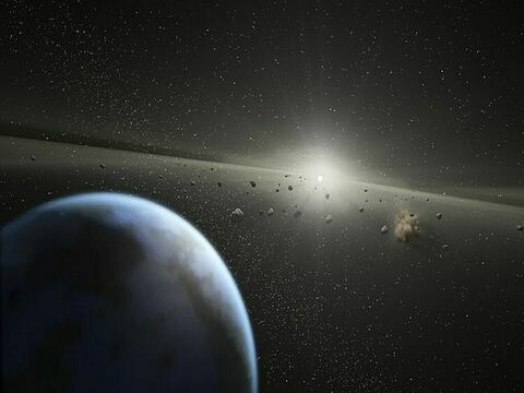 6 de mayo de 2022: La NASA pone fecha a un posible impacto (aunque poco probable) de un asteroide "peligroso" contra la Tierra