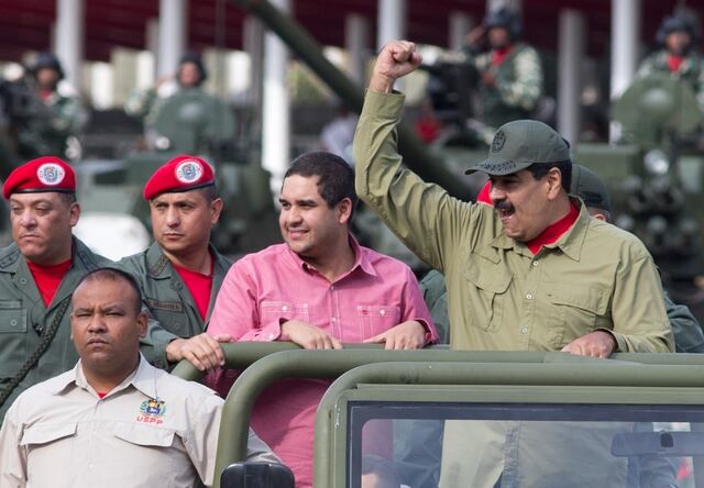 Nicolás Maduro da giro y elogia miniserie de Netflix sobre Simón Bolívar