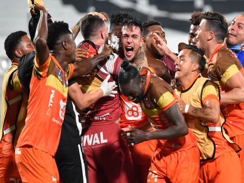 Delfín SC logra una victoria heroica en Paraguay y está en octavos de final de Copa Libertadores