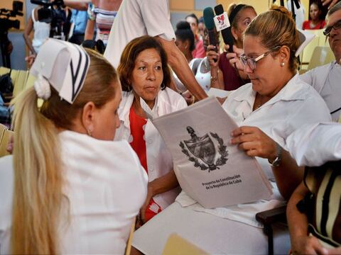 Cubanos irán a urnas por nueva Constitución