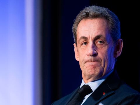 Acusan a expresidente francés Nicolas Sarkozy de haber recibido dinero de Muamar Gadafi para campaña presidencial