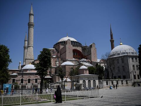 Turquía volverá a convertir en mezquita el museo de Santa María, un patrimonio que data del cristianismo bizantino