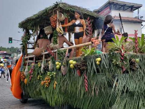 Pregones por Día de la Amazonía en Tena