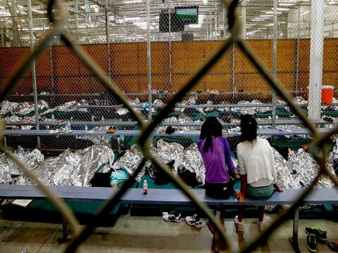Cinco ciudades de EE.UU. son evaluadas para crear alojamientos de niños migrantes