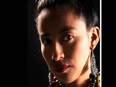 Mariela Condo, cantautora y compositora ecuatoriana, presenta disco “Al Viento, VL. 1”