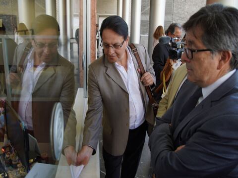 Juez penal de Azogues emitió orden de detención en contra de Fernando Villavicencio por un tuit, en caso de presunta injuria 
