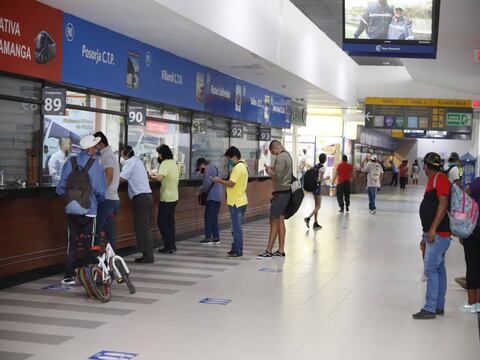 Terminal terrestre de Guayaquil tiene habilitadas las operaciones a 13 provincias del país para este feriado del 9 de octubre