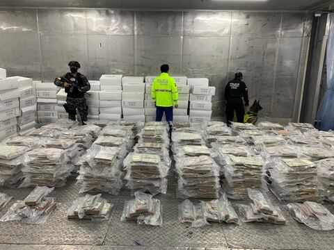 Decomisan más de 1.4 toneladas de droga en puerto de Guayaquil