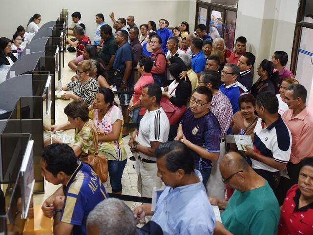 Guayaquil: Servicios se retoman, uno es el pago de los impuestos prediales